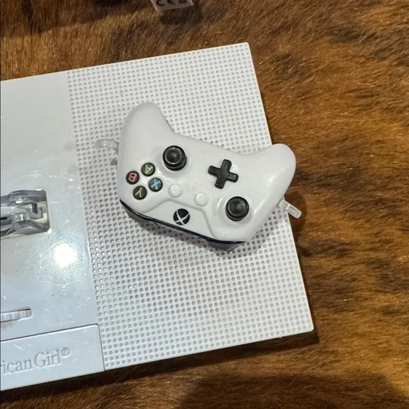 American Girl Retired Xbox Gaming Set - Picture 4 of 6